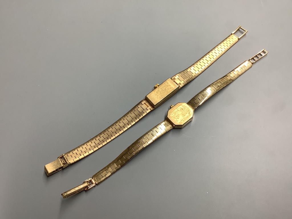 Two lady's modern 9ct gold Avia wrist watches on 9ct gold bracelets, one quartz, one manual wind bracelet watch